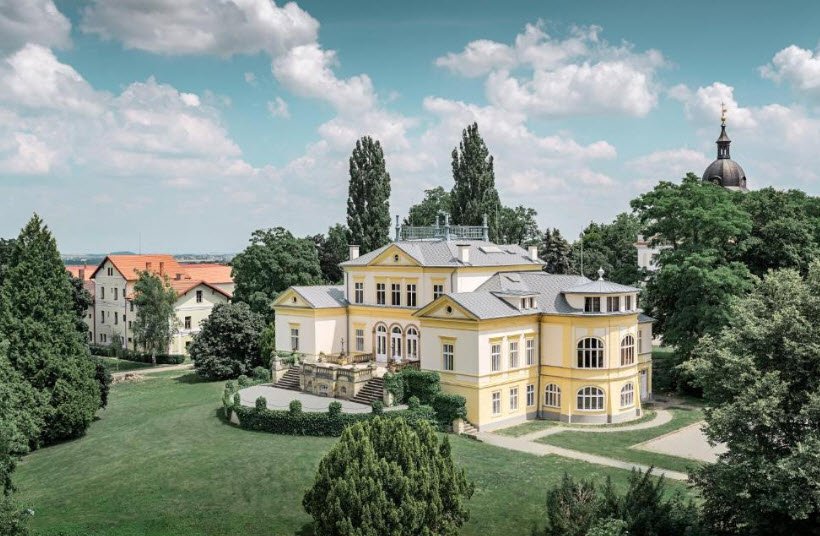 Zámek Třebnice, Sedlčany, Czech Republic (Czechia)